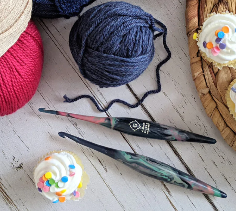 Ergonomic Resin and wood mix Crochet Hook resin crochet hook furls